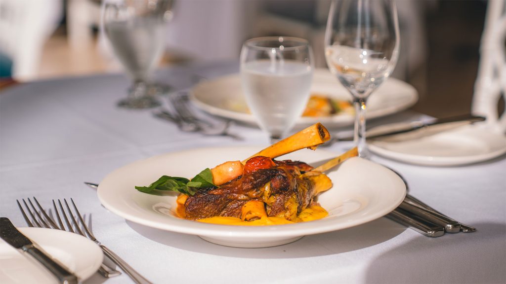 Lamb Shank with Golden Apples